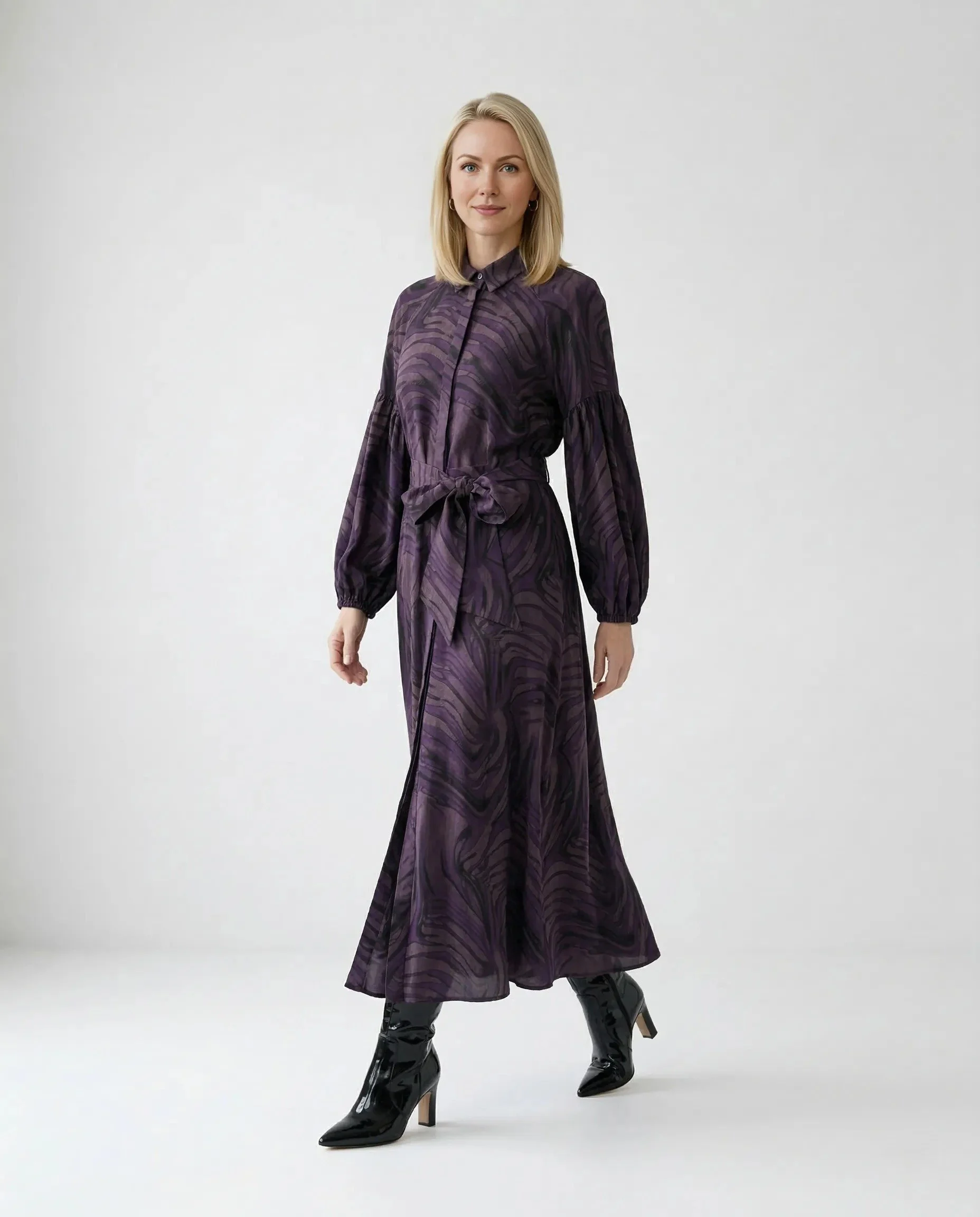 Mor Siyah Desenli Gömlek Yakalı Kuşaklı İpek Cupro Elbise - Görsel 2