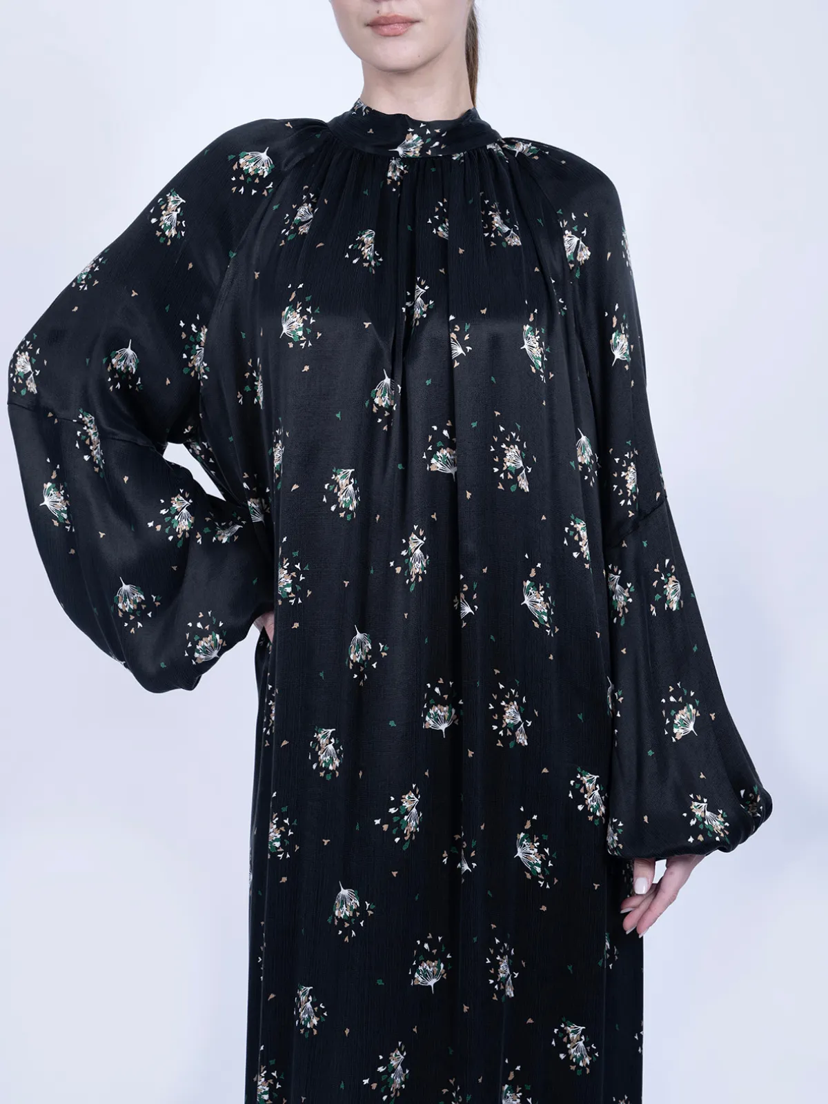 Kravat Yaka Çiçek Desenli İpek Cupro Elbise - Siyah - Görsel 3