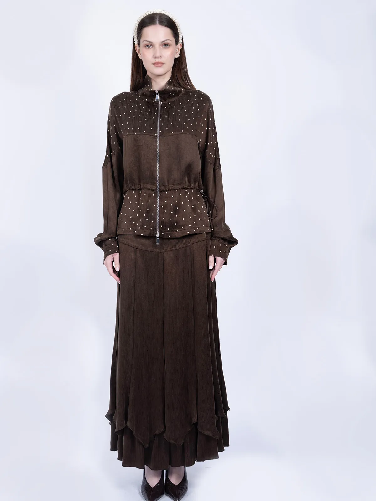 %100 İpek Cupro Puantiyeli Fermuarlı Ceket & Etek Takımı - Kahverengi